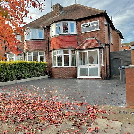 Luxurious Family Home In West Midlands Northfield Kültér fotó