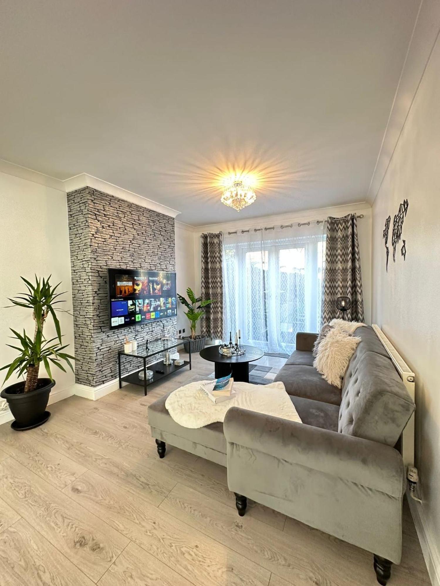 Luxurious Family Home In West Midlands Northfield Kültér fotó